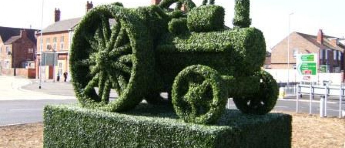 Roundabout Sculpture Captures Gainsborough's Past and Present