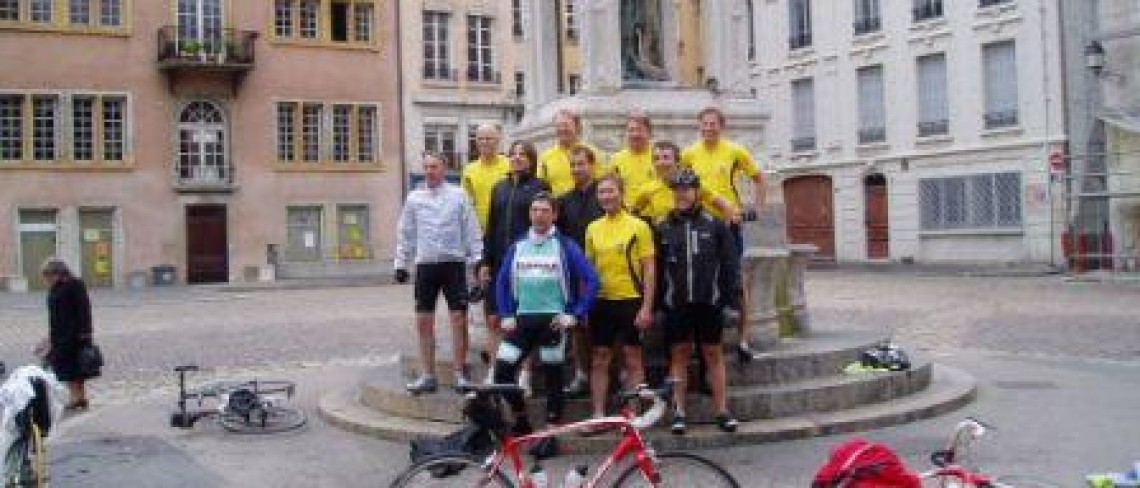 Bien Fait (or well done!) to the Dransfield Charity Cyclists! Bien Fait (or well done!) to the Dransfield Charity Cyclists!