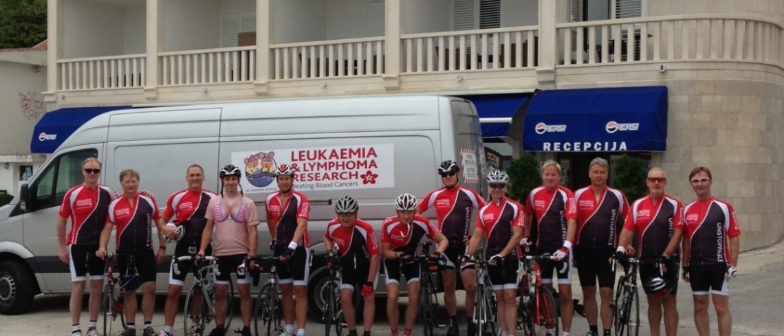 Team Dransfield sigurno putovanje – Yorkshire Riders head along the Croatian coastline