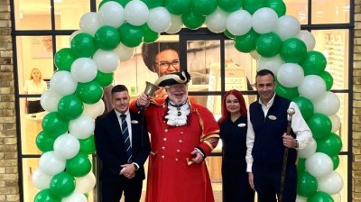 Stroud opticians opens new store